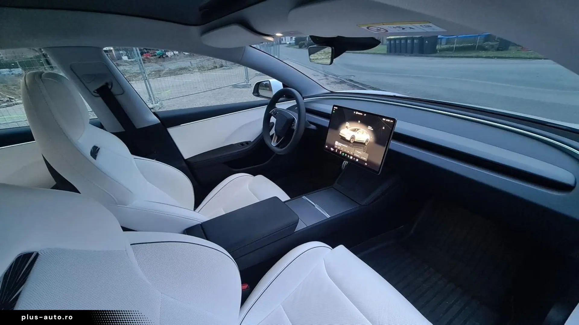 TESLA Model 3 Performance 2024 Highland White White