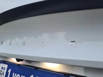 TESLA Model 3 Performance 2024 Highland White White