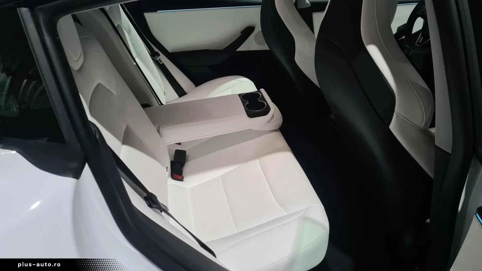 TESLA Model 3 Performance 2024 Highland White White