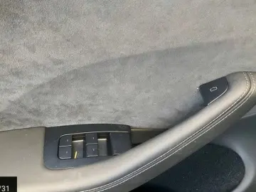 TESLA Model 3 LongRange Dual Facelift 82kWh Autopilot4