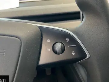 TESLA Model 3 LongRange Dual Facelift 82kWh Autopilot4