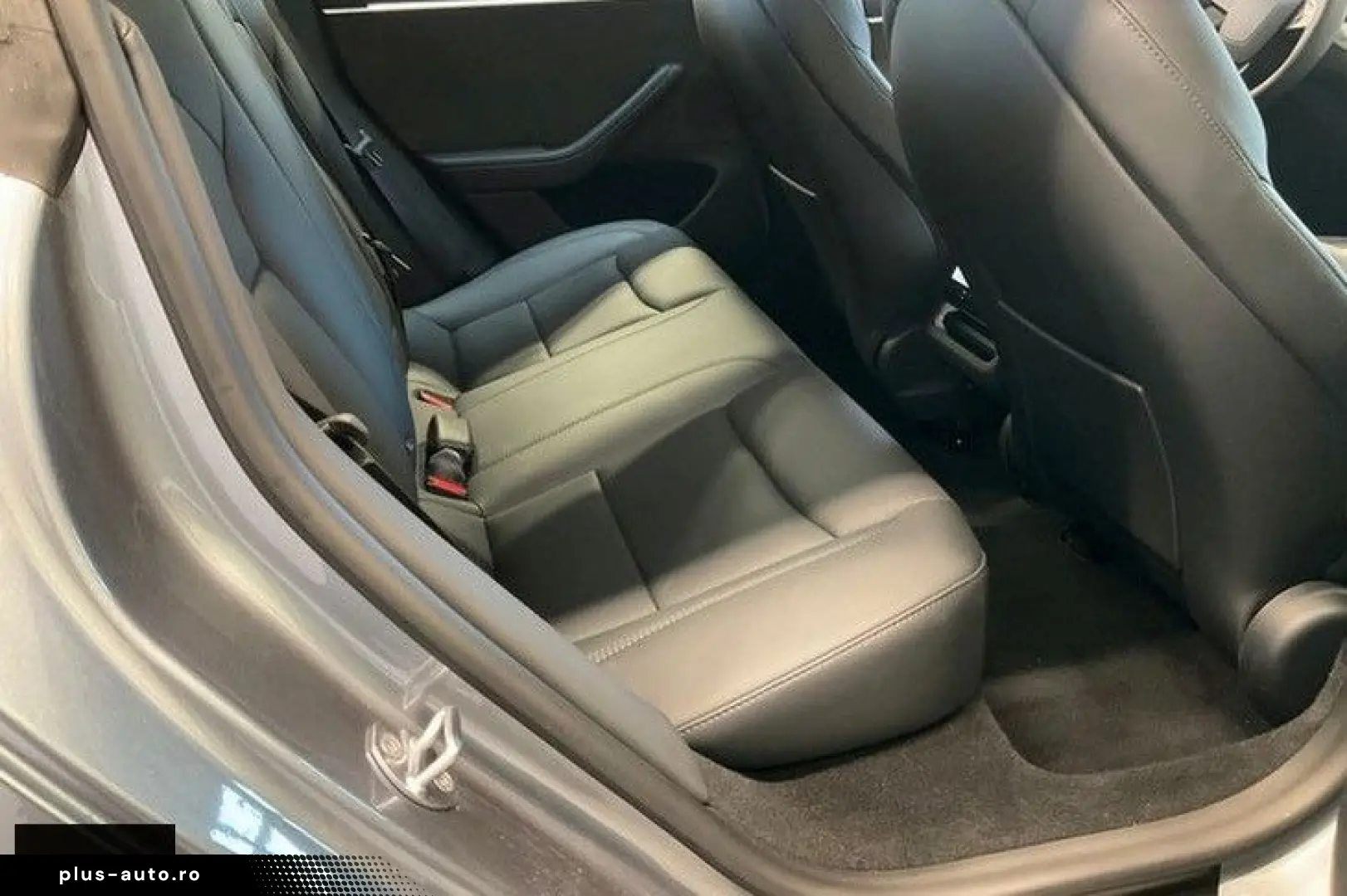 TESLA Model 3 LongRange Dual Facelift 82kWh Autopilot4