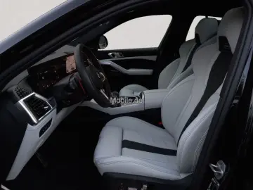 BMW X6 M Competition   Panorama-Glasdach  Soft-Close