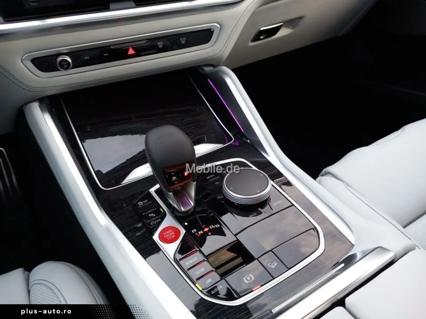 BMW X6 M Competition   Panorama-Glasdach  Soft-Close