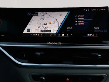 BMW X6 M Competition   Panorama-Glasdach  Soft-Close