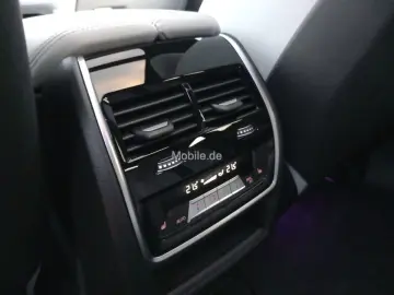 BMW X6 M Competition   Panorama-Glasdach  Soft-Close