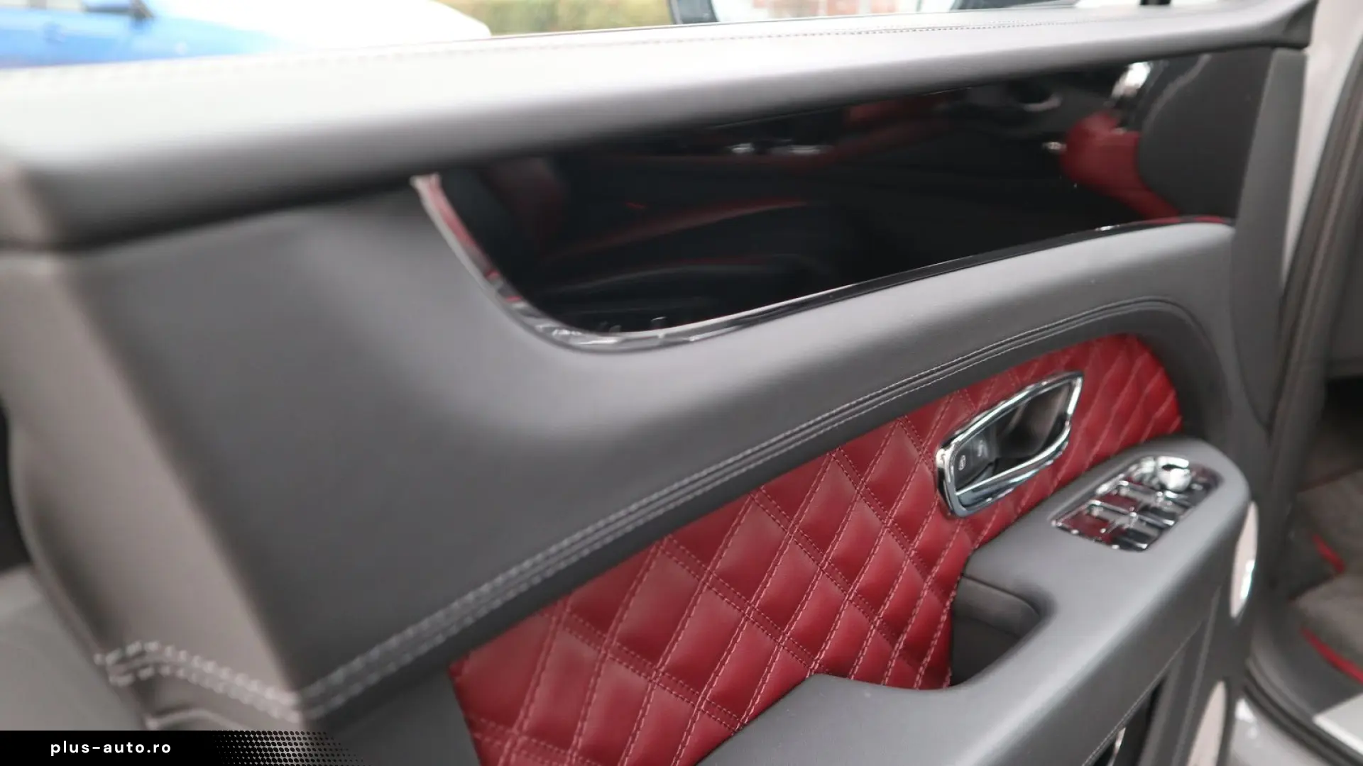 BENTLEY Bentayga V8 S  Mansory Komplettumbau