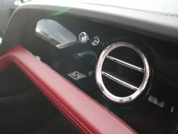 BENTLEY Bentayga V8 S  Mansory Komplettumbau