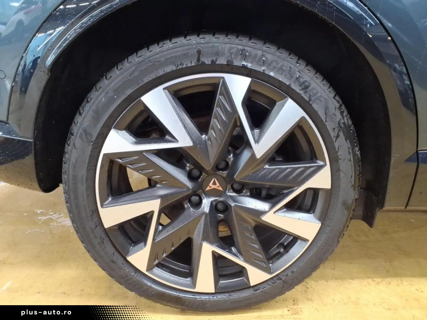 CUPRA Formentor VZ 2.0 TSI DSG 4Drive PANO AHK 5JGAR