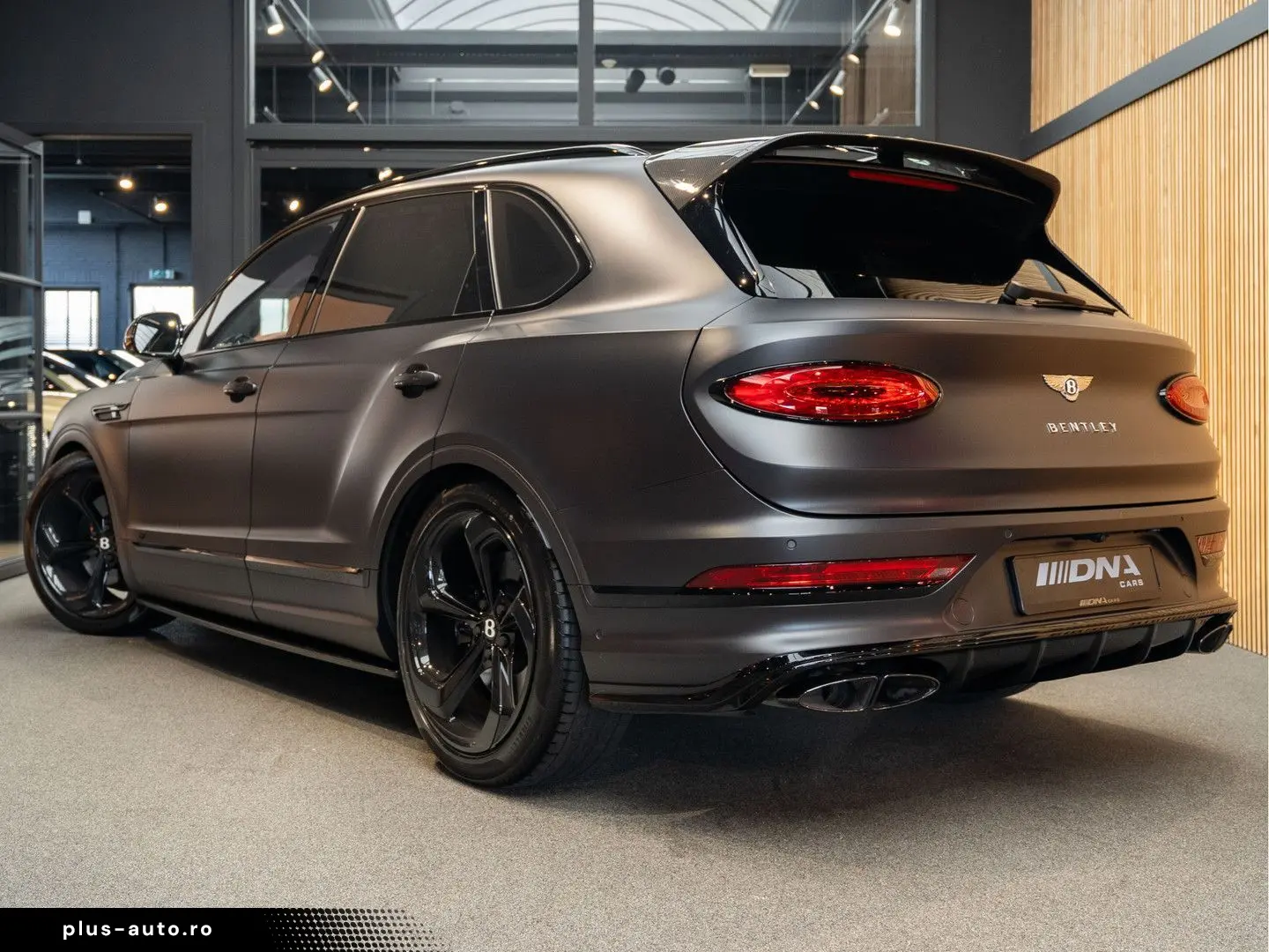 BENTLEY Bentayga V8 S Satin Black Edition 4.0 V8 S Mulli