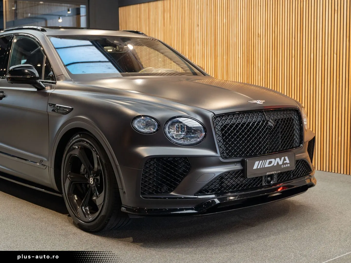 BENTLEY Bentayga V8 S Satin Black Edition 4.0 V8 S Mulli