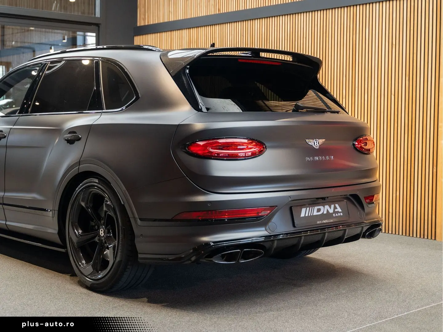 BENTLEY Bentayga V8 S Satin Black Edition 4.0 V8 S Mulli