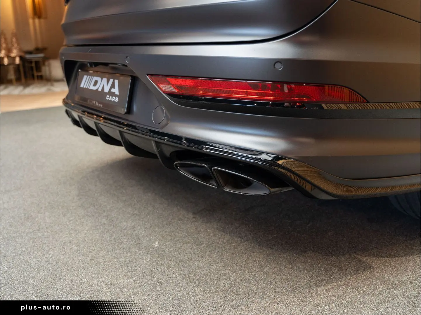 BENTLEY Bentayga V8 S Satin Black Edition 4.0 V8 S Mulli