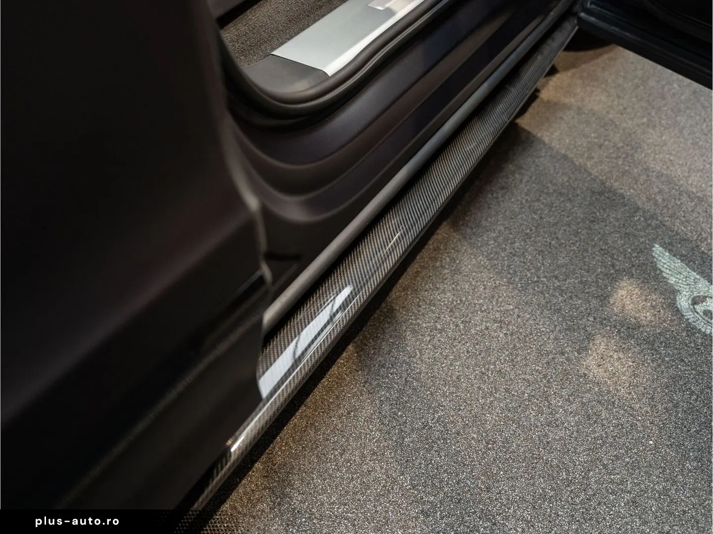 BENTLEY Bentayga V8 S Satin Black Edition 4.0 V8 S Mulli