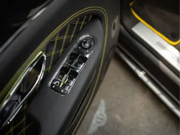 BENTLEY Bentayga V8 S Satin Black Edition 4.0 V8 S Mulli