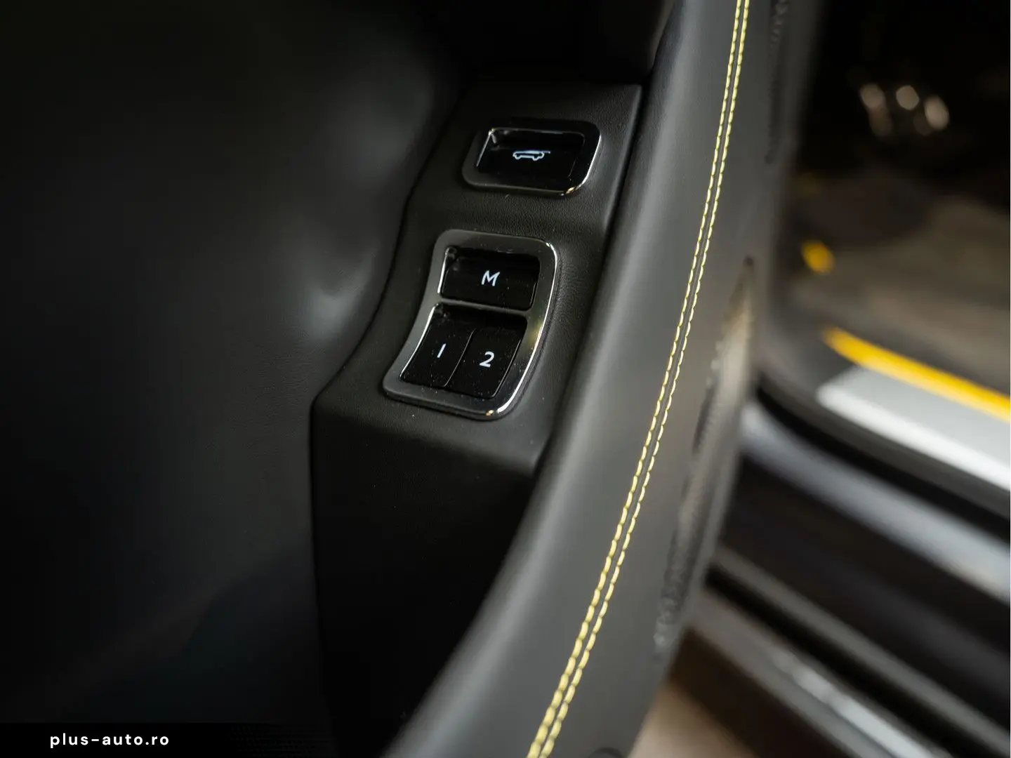 BENTLEY Bentayga V8 S Satin Black Edition 4.0 V8 S Mulli