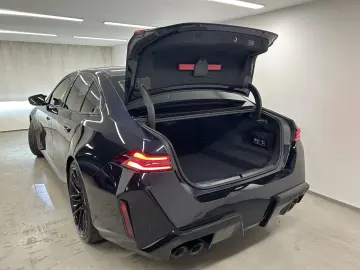 BMW M5 Limousine Carbon-Keramik-Bremse M Driver´s Pa