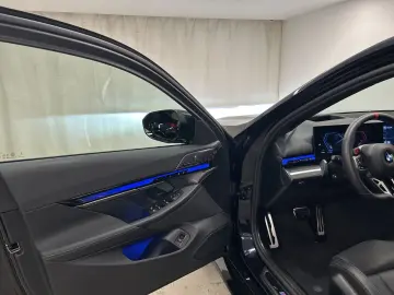 BMW M5 Limousine Carbon-Keramik-Bremse M Driver´s Pa