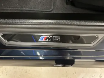 BMW M5 Limousine Carbon-Keramik-Bremse M Driver´s Pa