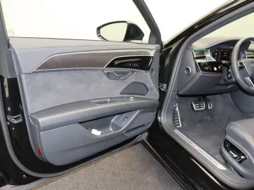 AUDI A8 50 TDI quattro S line Matrix Navi B&O HuD