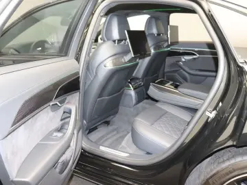 AUDI A8 50 TDI quattro S line Matrix Navi B&O HuD