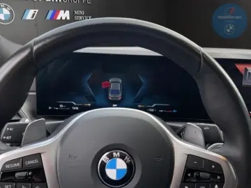 BMW 330 i xDrive M-Sport Pro StandHZG Glasdach H K