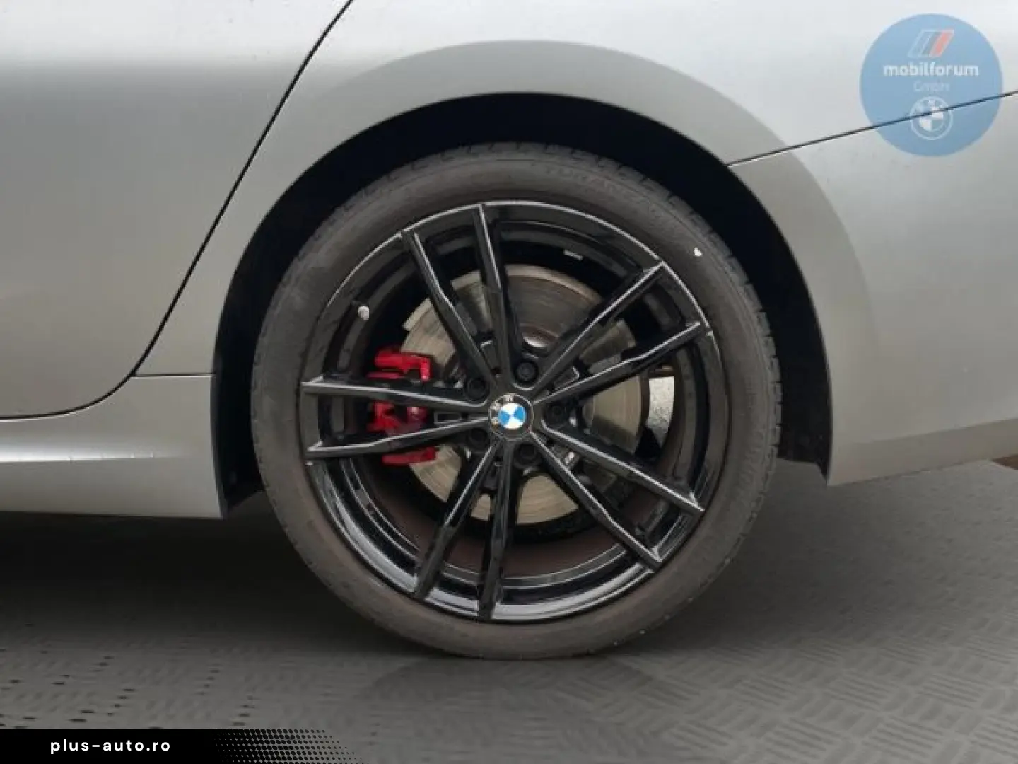 BMW 330 i xDrive M-Sport Pro StandHZG Glasdach H K