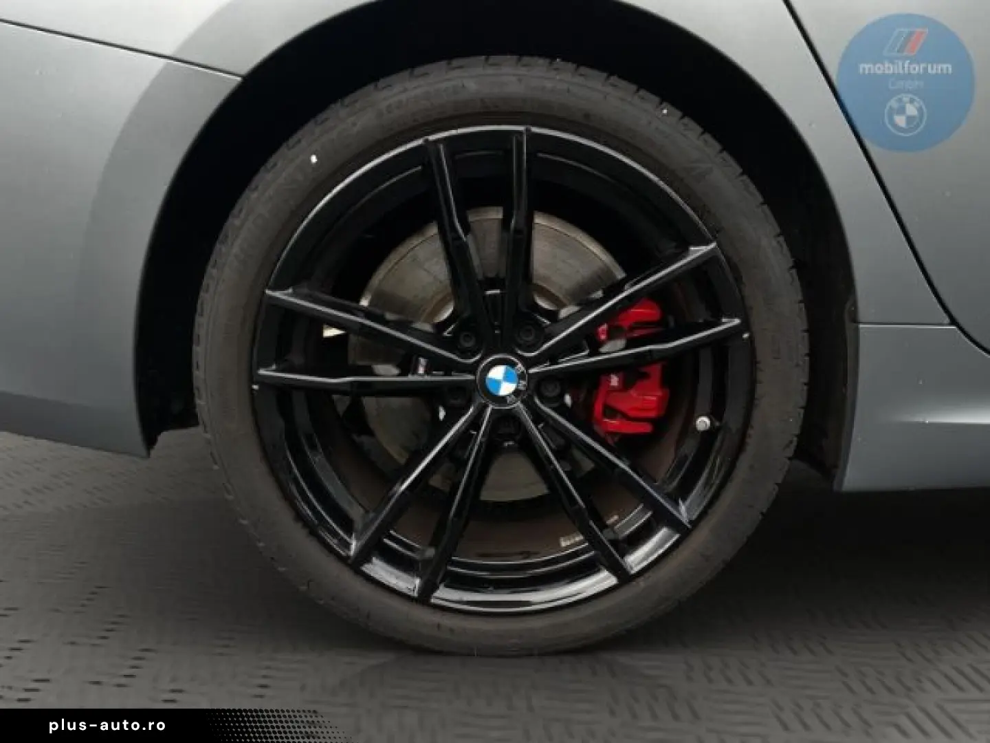 BMW 330 i xDrive M-Sport Pro StandHZG Glasdach H K