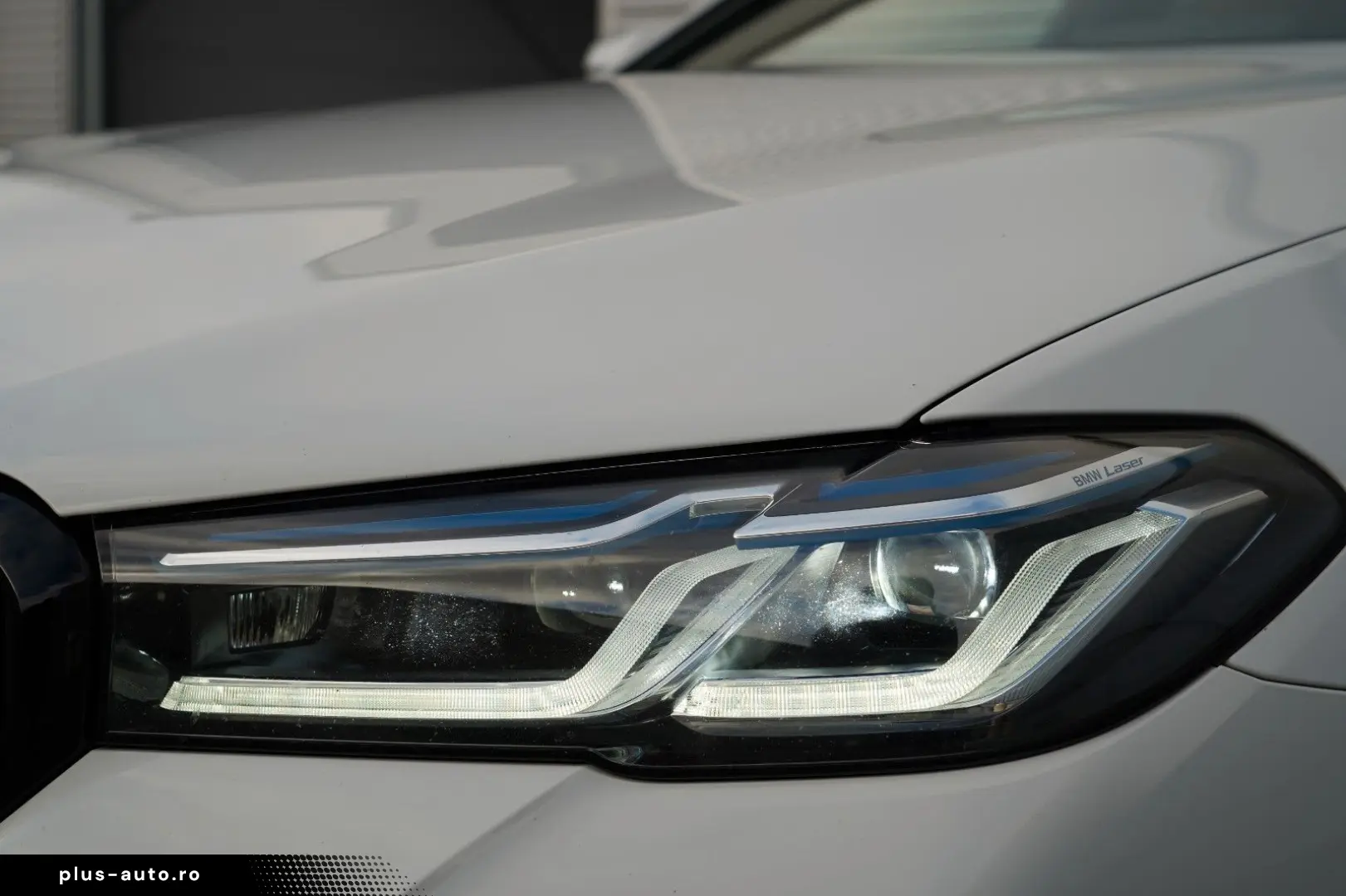 BMW 530d xDrive M Sport SCHIEBEDACH LASER HUD KEY