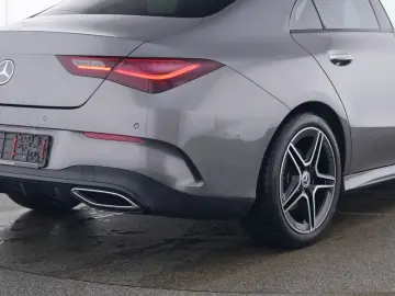 MERCEDES-BENZ CLA 220 4M Coupé   AMG NIGHT AHK KAM