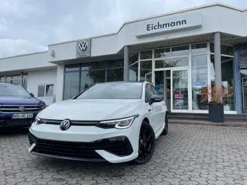 VW Golf VIII R 2.0 TSI DSG MATRIX-LED NAVI PANO R-P