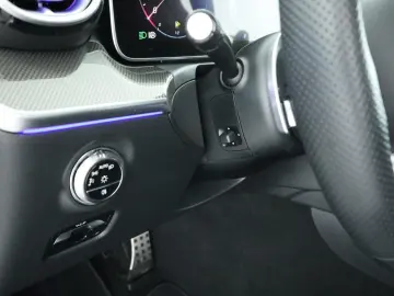 MERCEDES-BENZ CLE 300 4M AMG Premium  Pano Night 360