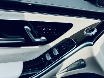 MERCEDES-BENZ S 450 Long AMG Line NAPPA BEIGE 3xTV CHAUFFEUR