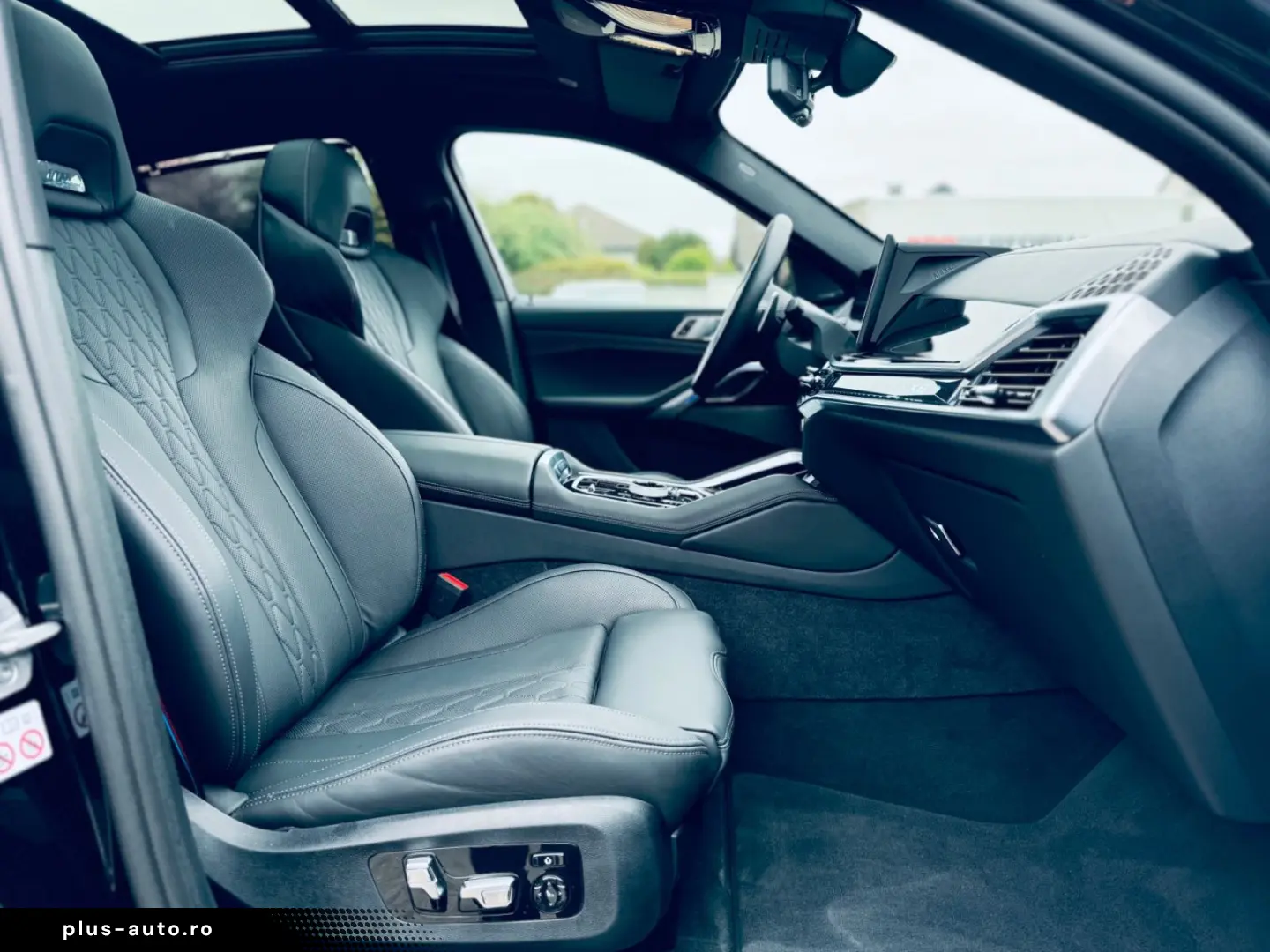 BMW X6 M Sport PRO Paket MASSAGE LUFT S-SITZE 22