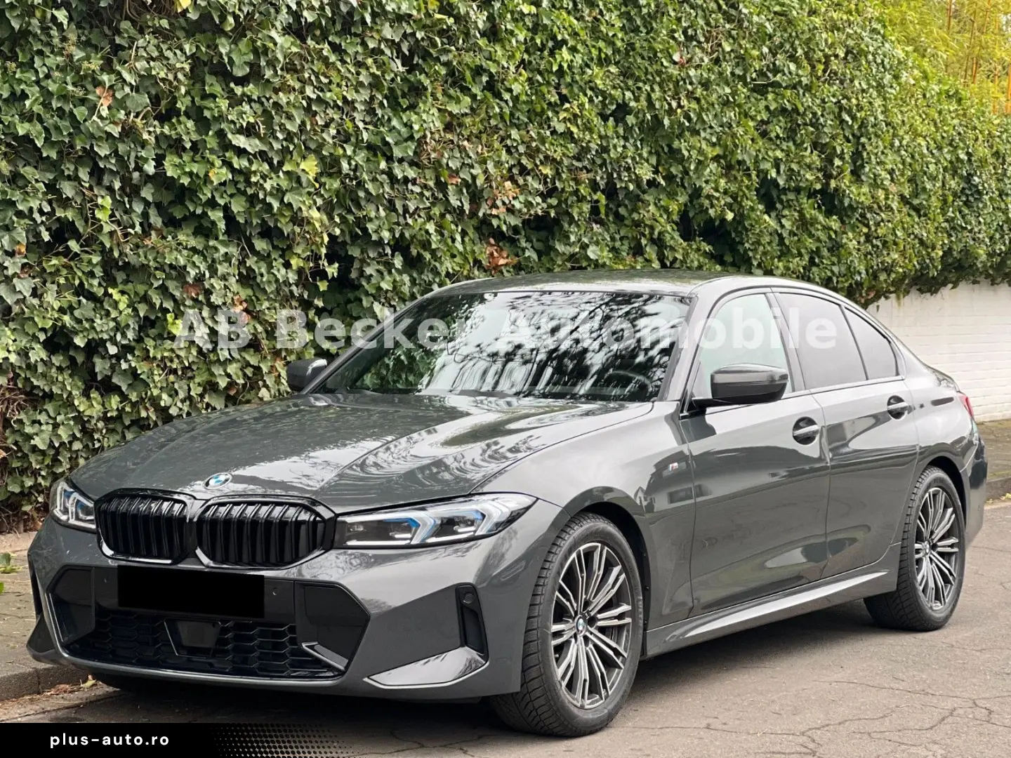 BMW 320d xDrive M Sport Limo KAMERA HEAD-UP ACC H&K