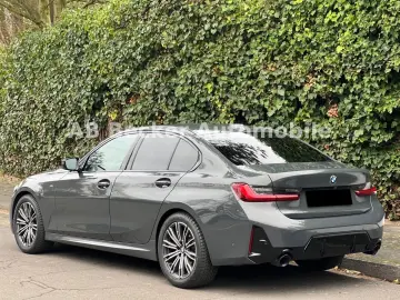 BMW 320d xDrive M Sport Limo KAMERA HEAD-UP ACC H&K