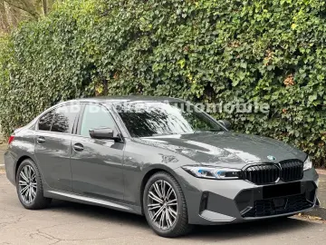 BMW 320d xDrive M Sport Limo KAMERA HEAD-UP ACC H&K