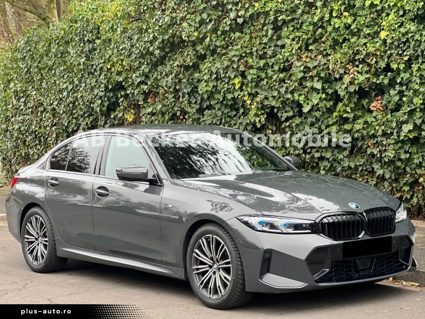 BMW 320d xDrive M Sport Limo KAMERA HEAD-UP ACC H&K