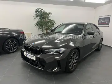 BMW 320d xDrive M Sport Limo KAMERA HEAD-UP ACC H&K