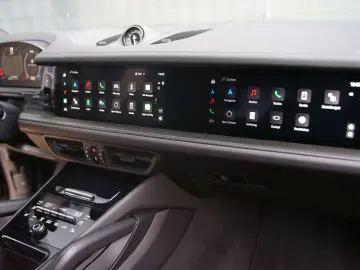 PORSCHE Cayenne Coupe Turbo E-Hybrid GT-Paket