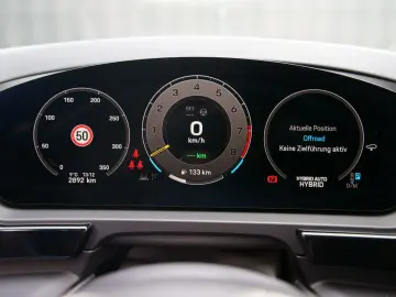 PORSCHE Cayenne Coupe Turbo E-Hybrid GT-Paket