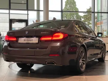 BMW 545e xDr M-Sport Laser Memory SurrView HUD ACC