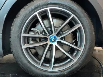 BMW 545e xDr M-Sport Laser Memory SurrView HUD ACC