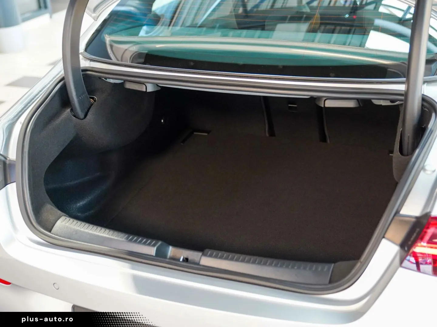 MERCEDES-BENZ CLA 220 4M AMG Line KEYLESS Kamera