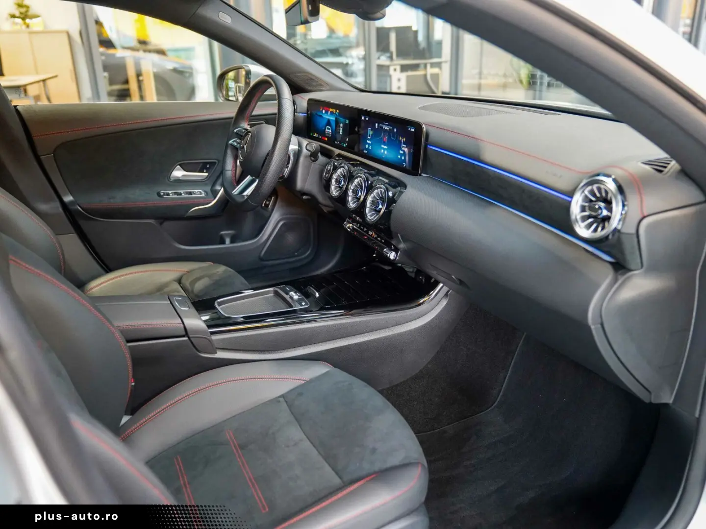 MERCEDES-BENZ CLA 220 4M AMG Line KEYLESS Kamera