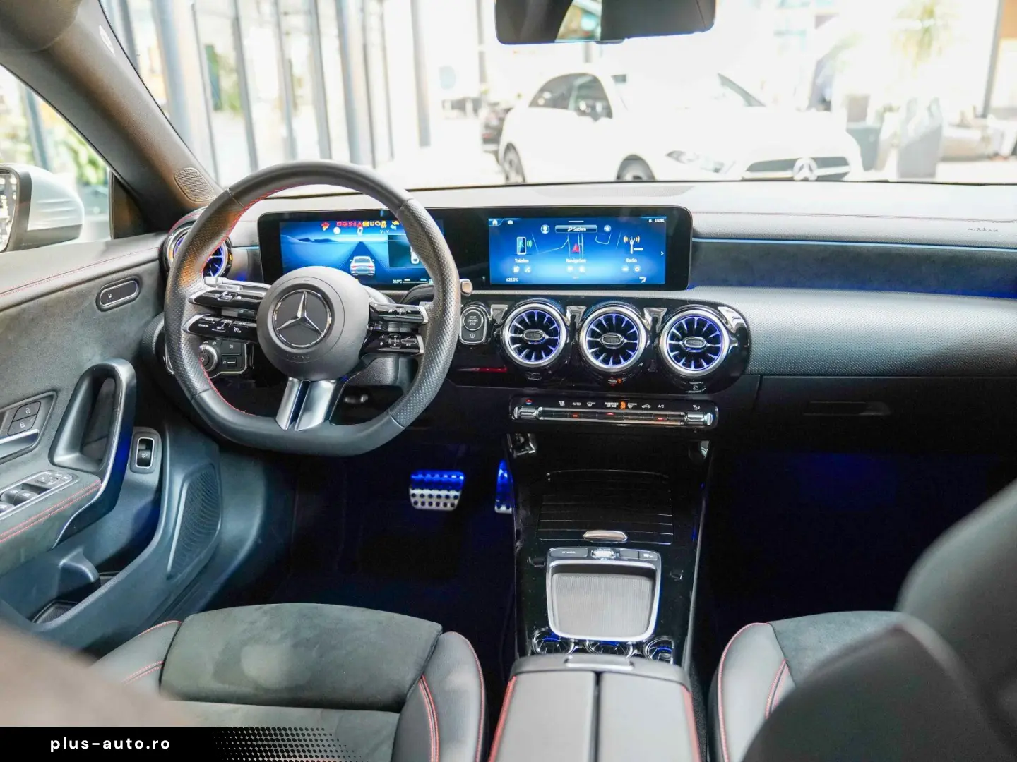 MERCEDES-BENZ CLA 220 4M AMG Line KEYLESS Kamera