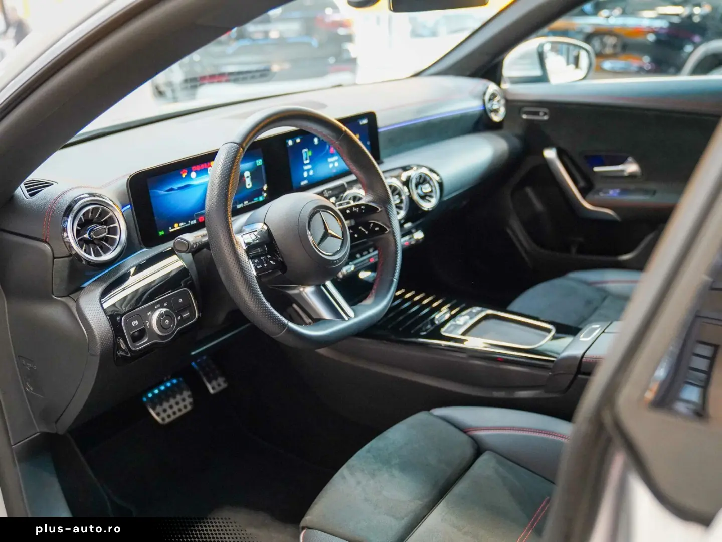 MERCEDES-BENZ CLA 220 4M AMG Line KEYLESS Kamera