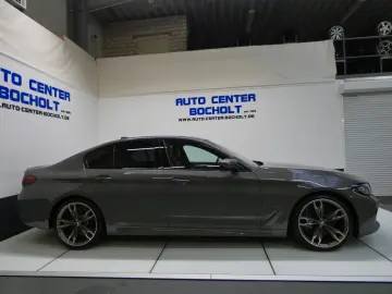 BMW M550 i xDrive M Sport HUD DAB Laserlicht Leder