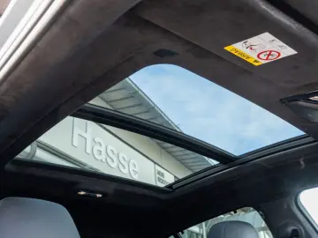 BMW X6 M Competition DrAPro 360  AHK PANO SITZLÜFT