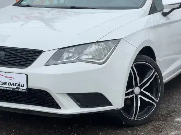 SEAT LEON ST